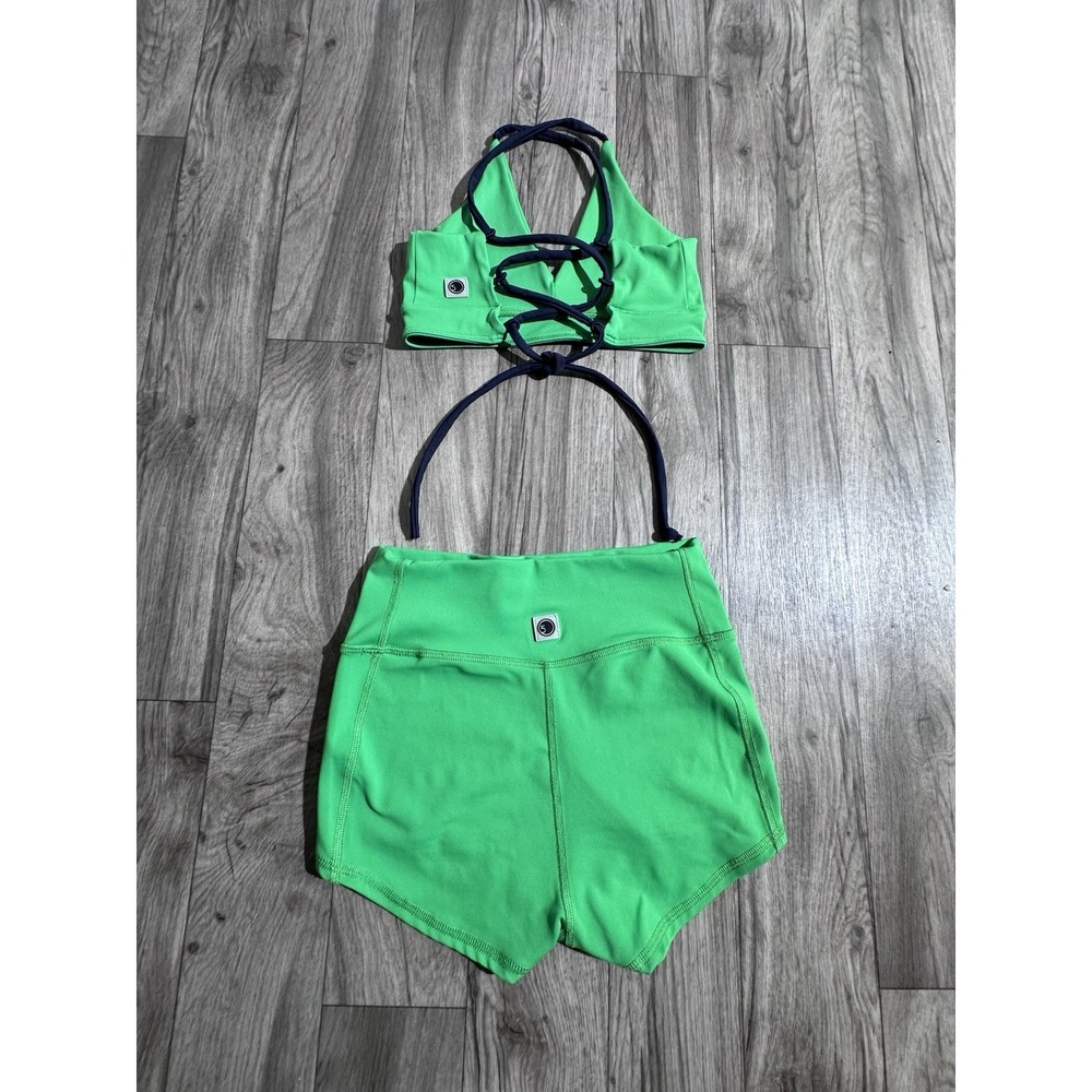 Set de Danza Five Dancewear - Top con Amarre y Shorts - Verde Neón/ (Size XS) - Picture 9 of 10